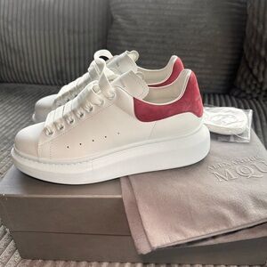 Alexander McQueen Oversized Sneaker